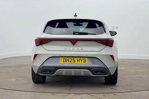 DH25HYB CUPRA Leon 1.5 eTSI 150 V2 5dr DSG Thumbnail #8