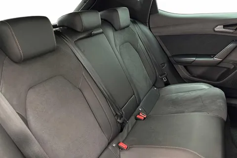 KT25ZPL CUPRA Leon 1.5 eTSI 150 V2 5dr DSG Thumbnail #9