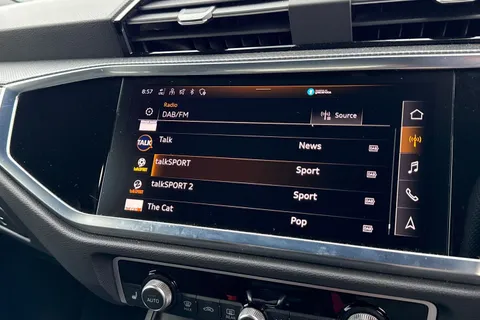 DA73AMX Audi Q3 (O) Black Edition 35 TFSI  150 PS S tronic Thumbnail #36