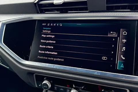 DA73AMX Audi Q3 (O) Black Edition 35 TFSI  150 PS S tronic Thumbnail #42