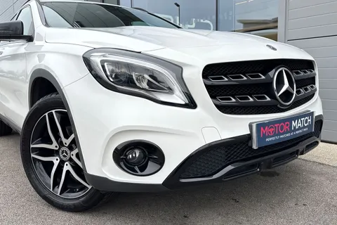 WH19WRJ Mercedes-Benz Gla 1.6 GLA180 Urban Edition 7G-DCT Euro 6 (s/s) 5dr Thumbnail #9