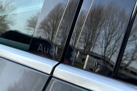 PY24HJN Audi Q8 e-tron 50 S line Sportback Auto quattro 5dr 95kWh (11kW Charger) Thumbnail #30