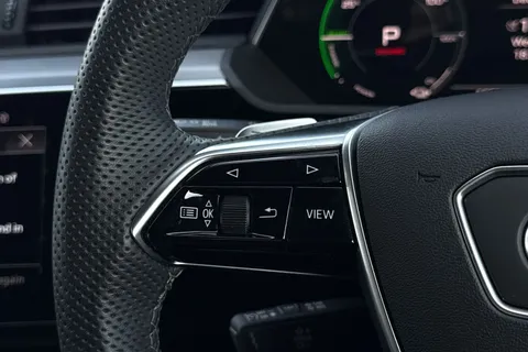 PY24HJN Audi Q8 e-tron 50 S line Sportback Auto quattro 5dr 95kWh (11kW Charger) Thumbnail #50