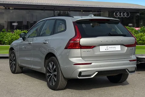 PG73GOA Volvo Xc60 2.0 B5 MHEV Plus Auto AWD Euro 6 (s/s) 5dr Thumbnail #3