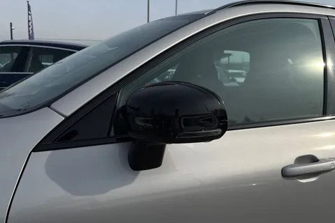 PG73GOA Volvo Xc60 2.0 B5 MHEV Plus Auto AWD Euro 6 (s/s) 5dr Thumbnail #31