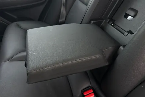 PG73GOA Volvo Xc60 2.0 B5 MHEV Plus Auto AWD Euro 6 (s/s) 5dr Thumbnail #52