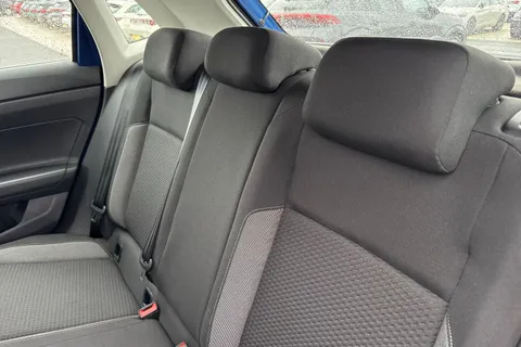 ML22JUE Volkswagen Polo 1.0 TSI Life 5dr DSG **PARKING SENSORS** Thumbnail #19