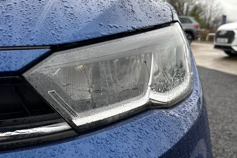 ML22JUE Volkswagen Polo 1.0 TSI Life 5dr DSG **PARKING SENSORS** Thumbnail #25