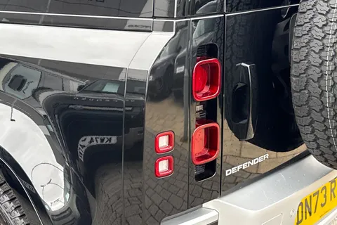 DN73RZO Land Rover Defender 110 3.0 D250 XS Edition 5dr Thumbnail #21