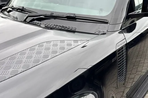 DN73RZO Land Rover Defender 110 3.0 D250 XS Edition 5dr Thumbnail #22