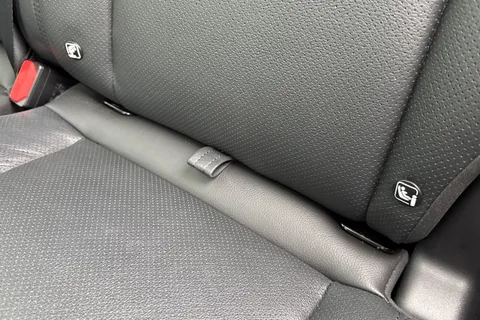 DN73RZO Land Rover Defender 110 3.0 D250 XS Edition 5dr Thumbnail #44