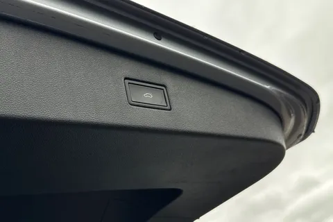 YG71XGE Volkswagen Tiguan Allspace 2.0 TSI 4Motion R-Line 5dr DSG Thumbnail #30