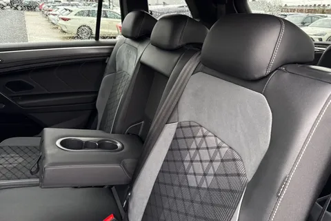 YG71XGE Volkswagen Tiguan Allspace 2.0 TSI 4Motion R-Line 5dr DSG Thumbnail #33