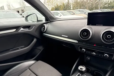 KS69XAL Audi A3 Sportback S line 35 TFSI  150 PS 6-speed Thumbnail #21