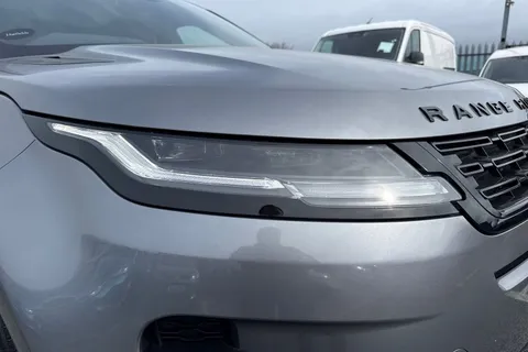 30 of 60 for Land Rover Range Rover Evoque 2.0 D200 MHEV Dynamic SE Auto 4WD Euro 6 (s/s) 5dr