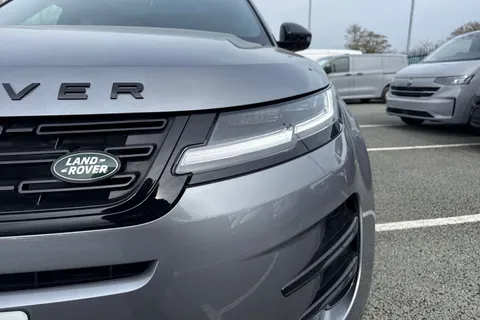 31 of 60 for Land Rover Range Rover Evoque 2.0 D200 MHEV Dynamic SE Auto 4WD Euro 6 (s/s) 5dr