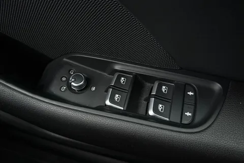 KS69XAL Audi A3 Sportback S line 35 TFSI  150 PS 6-speed Thumbnail #41