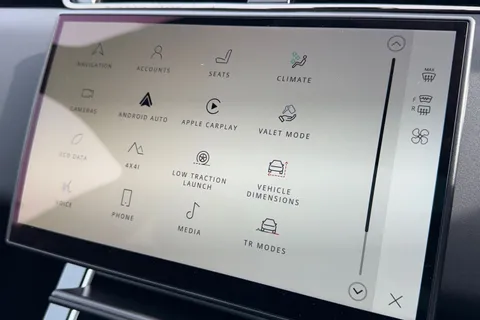 54 of 60 for Land Rover Range Rover Evoque 2.0 D200 MHEV Dynamic SE Auto 4WD Euro 6 (s/s) 5dr