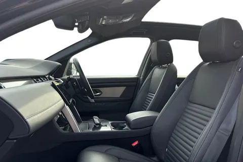 KW74HVV Land Rover Discovery Sport 2.0 D200 Dynamic HSE 5dr Thumbnail #4