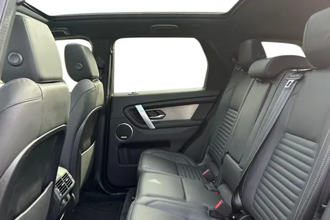 KW74HVV Land Rover Discovery Sport 2.0 D200 Dynamic HSE 5dr Thumbnail #5
