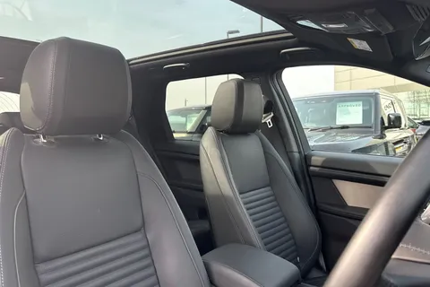 KW74HVV Land Rover Discovery Sport 2.0 D200 Dynamic HSE 5dr Thumbnail #23