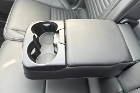 KW74HVV Land Rover Discovery Sport 2.0 D200 Dynamic HSE 5dr Thumbnail #43