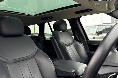 KO73RWX Land Rover Range Rover 3.0 D300 HSE 5dr Thumbnail #23