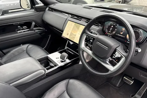 KO73RWX Land Rover Range Rover 3.0 D300 HSE 5dr Thumbnail #34