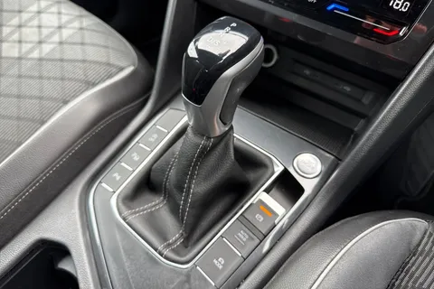 CX23PMV Volkswagen Tiguan 1.5 TSI 150 R-Line 5dr DSG ⭐Rear Camera⭐ Thumbnail #24