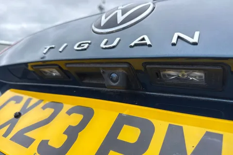 CX23PMV Volkswagen Tiguan 1.5 TSI 150 R-Line 5dr DSG ⭐Rear Camera⭐ Thumbnail #28