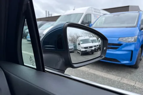 CX23PMV Volkswagen Tiguan 1.5 TSI 150 R-Line 5dr DSG ⭐Rear Camera⭐ Thumbnail #40