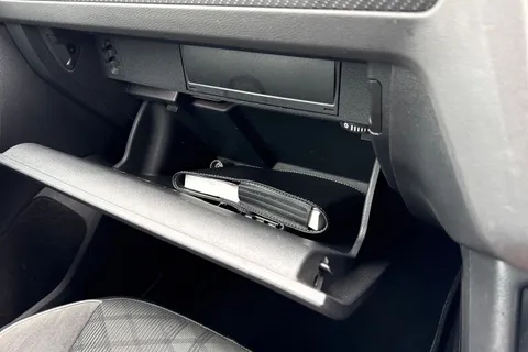 CX23PMV Volkswagen Tiguan 1.5 TSI 150 R-Line 5dr DSG ⭐Rear Camera⭐ Thumbnail #44