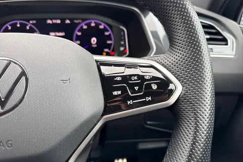 CX23PMV Volkswagen Tiguan 1.5 TSI 150 R-Line 5dr DSG ⭐Rear Camera⭐ Thumbnail #47