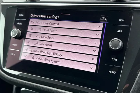 CX23PMV Volkswagen Tiguan 1.5 TSI 150 R-Line 5dr DSG ⭐Rear Camera⭐ Thumbnail #56