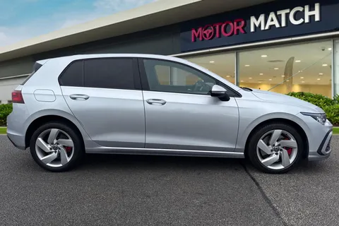 3 of 67 for Volkswagen Golf 1.4 TSI 13kWh GTE DSG Euro 6 (s/s) 5dr