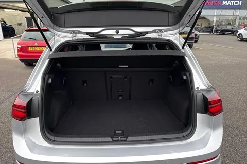 7 of 67 for Volkswagen Golf 1.4 TSI 13kWh GTE DSG Euro 6 (s/s) 5dr