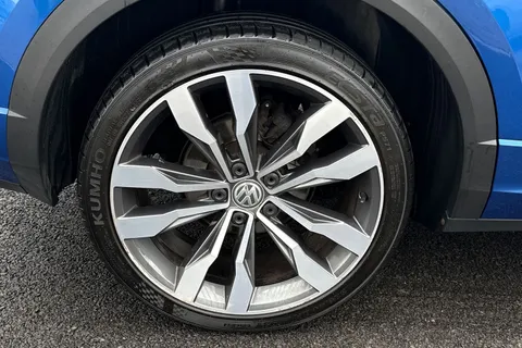 KP69EOW Volkswagen T-Roc 1.6 TDI R-Line 5dr Thumbnail #13
