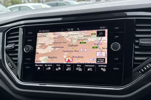 KP69EOW Volkswagen T-Roc 1.6 TDI R-Line 5dr Thumbnail #18