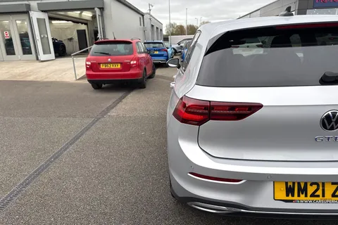 31 of 67 for Volkswagen Golf 1.4 TSI 13kWh GTE DSG Euro 6 (s/s) 5dr