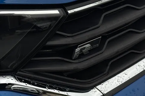 KP69EOW Volkswagen T-Roc 1.6 TDI R-Line 5dr Thumbnail #30