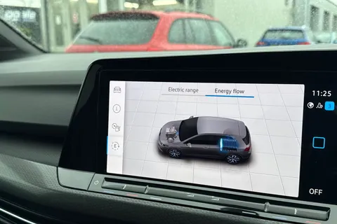 50 of 67 for Volkswagen Golf 1.4 TSI 13kWh GTE DSG Euro 6 (s/s) 5dr