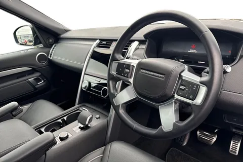 DV73RVO Land Rover Discovery 3.0 D300 MHEV R-Dynamic HSE Auto 4WD Euro 6 (s/s) 5dr Thumbnail #15