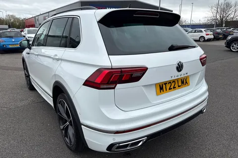 MT22LMX Volkswagen Tiguan 1.5 TSI R-Line DSG Euro 6 (s/s) 5dr Thumbnail #9