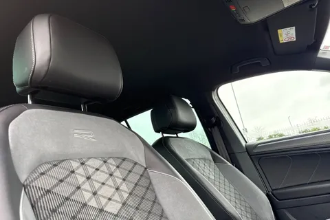 MT22LMX Volkswagen Tiguan 1.5 TSI R-Line DSG Euro 6 (s/s) 5dr Thumbnail #25