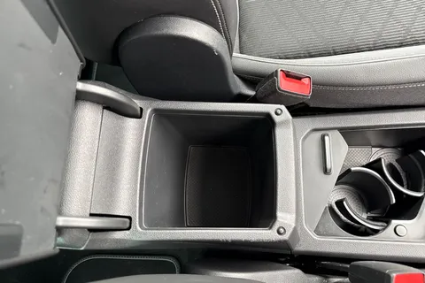 MT22LMX Volkswagen Tiguan 1.5 TSI R-Line DSG Euro 6 (s/s) 5dr Thumbnail #58