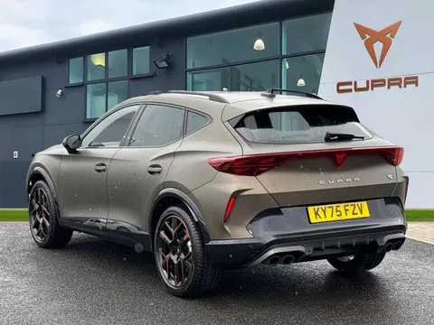 KY75FZV CUPRA Formentor 2.0 TSI 333 VZ3 5dr DSG 4Drive **Panoramic Sunroof** Thumbnail #2