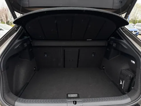 KY75FZV CUPRA Formentor 2.0 TSI 333 VZ3 5dr DSG 4Drive **Panoramic Sunroof** Thumbnail #10