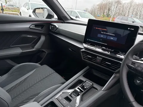 KY75FZV CUPRA Formentor 2.0 TSI 333 VZ3 5dr DSG 4Drive **Panoramic Sunroof** Thumbnail #15