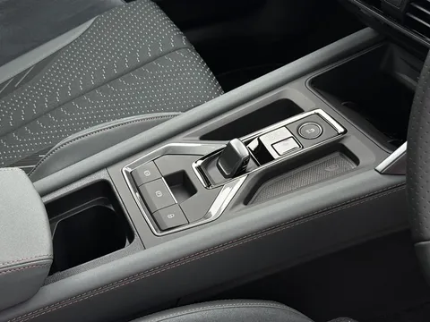 KY75FZV CUPRA Formentor 2.0 TSI 333 VZ3 5dr DSG 4Drive **Panoramic Sunroof** Thumbnail #20