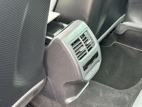 KY75FZV CUPRA Formentor 2.0 TSI 333 VZ3 5dr DSG 4Drive **Panoramic Sunroof** Thumbnail #33